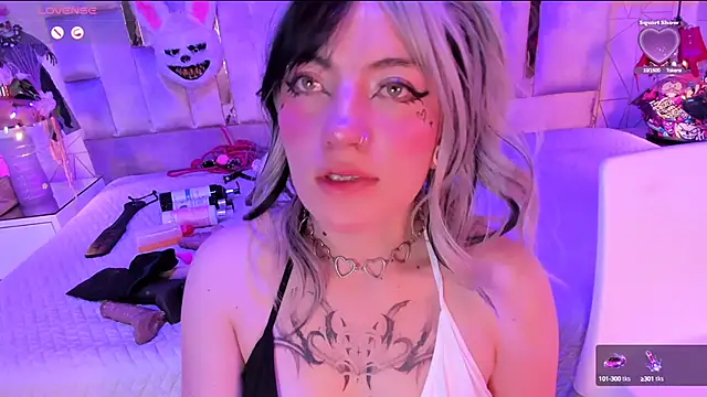 Broklinwhite  online show from January 2025 01:04:02 PM