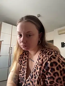 Snapshot of chloetarducci chatting on March 2026 11:23:01 AM chloetarducci online show from March 2026 11:23:01 AM