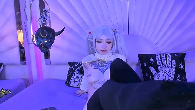 zephirahabney online show from December 2024 04:48:01 PM