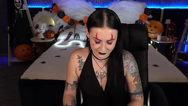 AmberDismond online show from October 2025 01:45:02 PM