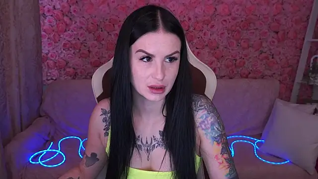 Snapshot of AmberDismond chatting on June 2026 05:41:01 AM AmberDismond online show from June 2026 05:41:01 AM