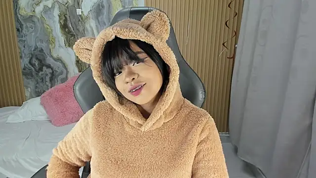 Lili 16 online show from February 2026 11:03:02 AM