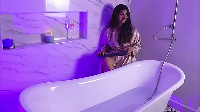 ShelleyMorell online show from October 2025 02:39:02 PM