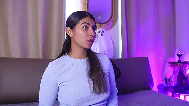 ShelleyMorell online show from October 2025 02:29:01 PM