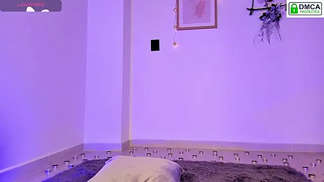 Lilabril online show from December 2025 03:05:01 PM