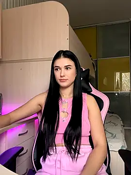 Julietta a online show from November 2025 08:09:02 AM