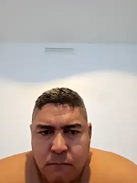 gordito xx online show from February 2025 09:32:02 AM