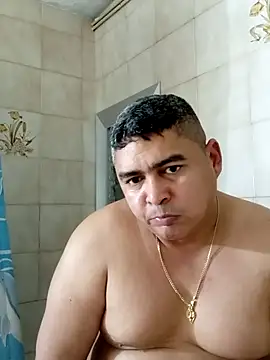 gordito xx online show from February 2025 10:20:01 PM