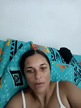 Snapshot of GiveLove1 chatting on September 2025 04:12:01 AM GiveLove1 online show from September 2025 04:12:01 AM