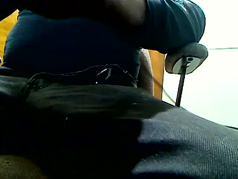 markluvskitty online show from November 2025 03:56:01 PM