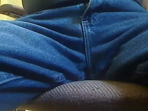 markluvskitty online show from July 2026 12:07:01 PM