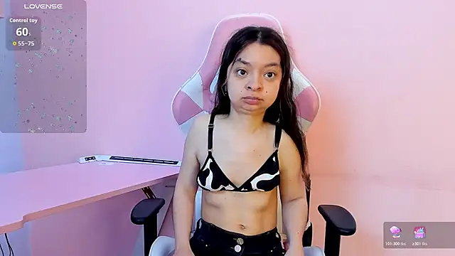 CharlotteMuller online show from November 2025 08:18:01 PM