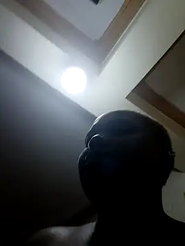 queennapal online show from February 2026 03:38:01 PM