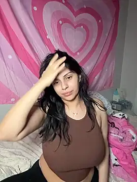 ThickerThanYoBitch online show from April 2026 09:01:02 AM