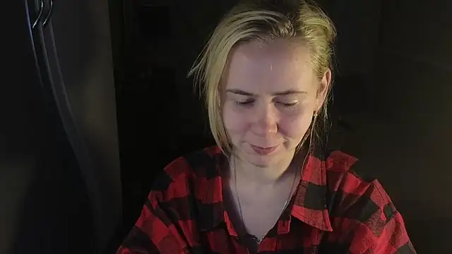 Riley Roo online show from March 2026 06:10:01 PM