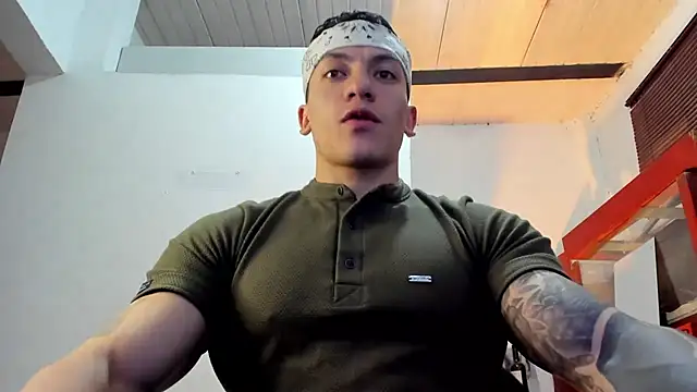 aquiles 51 online show from November 2025 07:58:02 PM