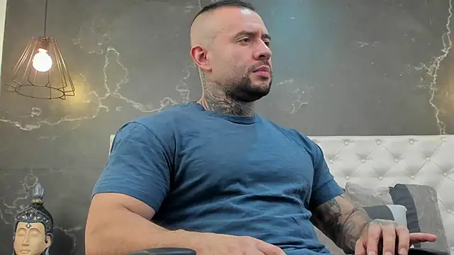 BruceDallas online show from January 2025 11:21:02 PM