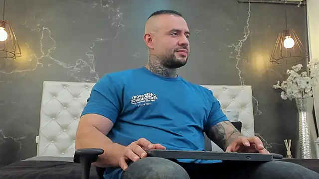 BruceDallas online show from January 2025 02:59:01 AM