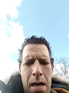 Snapshot of Knuffelstaaf123 chatting on December 2024 12:29:02 PM Knuffelstaaf123 online show from December 2024 12:29:02 PM