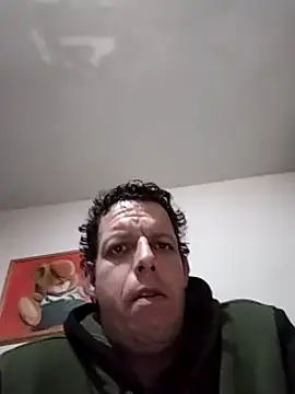 Snapshot of Knuffelstaaf123 chatting on December 2024 05:37:01 PM Knuffelstaaf123 online show from December 2024 05:37:01 PM