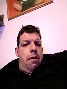 Snapshot of Knuffelstaaf123 chatting on January 2025 11:18:02 PM Knuffelstaaf123 online show from January 2025 11:18:02 PM