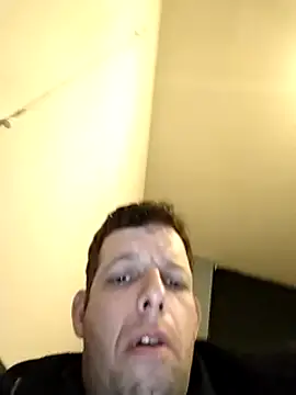 Snapshot of Knuffelstaaf123 chatting on January 2025 05:20:02 AM Knuffelstaaf123 online show from January 2025 05:20:02 AM