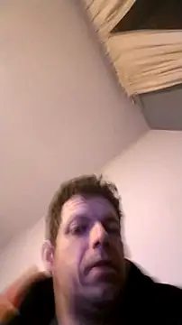 Snapshot of Knuffelstaaf123 chatting on January 2025 12:06:01 AM Knuffelstaaf123 online show from January 2025 12:06:01 AM