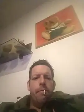 Snapshot of Knuffelstaaf123 chatting on February 2025 05:15:02 PM Knuffelstaaf123 online show from February 2025 05:15:02 PM