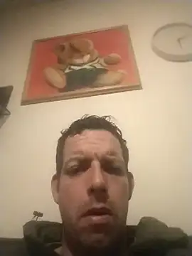 Snapshot of Knuffelstaaf123 chatting on February 2025 08:41:01 PM Knuffelstaaf123 online show from February 2025 08:41:01 PM