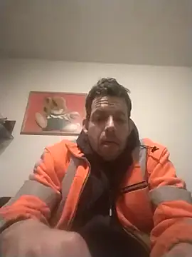 Snapshot of Knuffelstaaf123 chatting on February 2025 07:55:01 PM Knuffelstaaf123 online show from February 2025 07:55:01 PM