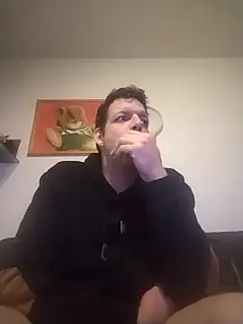 Snapshot of Knuffelstaaf123 chatting on February 2025 02:04:02 PM Knuffelstaaf123 online show from February 2025 02:04:02 PM