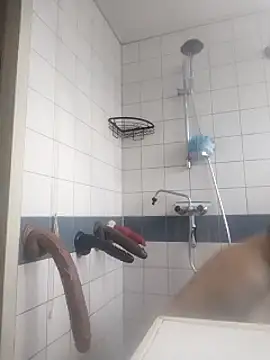 Snapshot of Knuffelstaaf123 chatting on February 2025 12:06:02 PM Knuffelstaaf123 online show from February 2025 12:06:02 PM