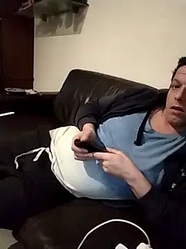 Snapshot of Knuffelstaaf123 chatting on February 2025 07:42:02 AM Knuffelstaaf123 online show from February 2025 07:42:02 AM