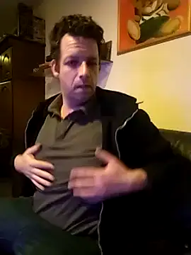 Snapshot of Knuffelstaaf123 chatting on March 2025 09:01:01 PM Knuffelstaaf123 online show from March 2025 09:01:01 PM