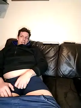 Snapshot of Knuffelstaaf123 chatting on March 2025 12:15:01 AM Knuffelstaaf123 online show from March 2025 12:15:01 AM