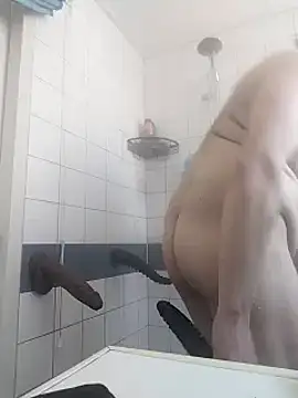 Snapshot of Knuffelstaaf123 chatting on March 2025 10:32:01 AM Knuffelstaaf123 online show from March 2025 10:32:01 AM