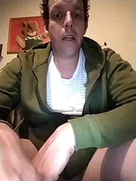 Snapshot of Knuffelstaaf123 chatting on March 2025 08:51:02 PM Knuffelstaaf123 online show from March 2025 08:51:02 PM