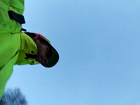 Snapshot of Knuffelstaaf123 chatting on November 2025 06:46:01 AM Knuffelstaaf123 online show from November 2025 06:46:01 AM