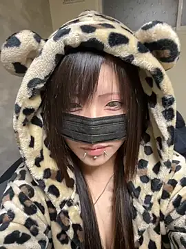 Snapshot of miyabi_room chatting on June 2026 12:20:01 PM miyabi room online show from June 2026 12:20:01 PM
