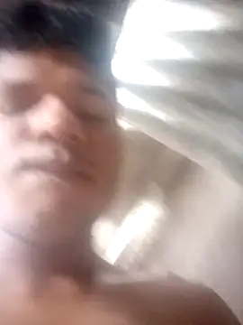 Snapshot of PAUGROSSO18CM chatting on March 2025 11:14:01 PM PAUGROSSO18CM online show from March 2025 11:14:01 PM