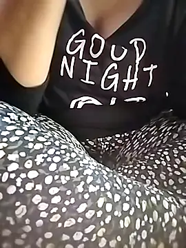 Snapshot of tahra-19 chatting on January 2025 09:59:01 PM tahra-19 online show from January 2025 09:59:01 PM