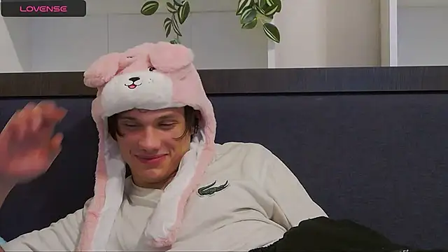 CalvinCay online show from December 2024 11:13:02 PM