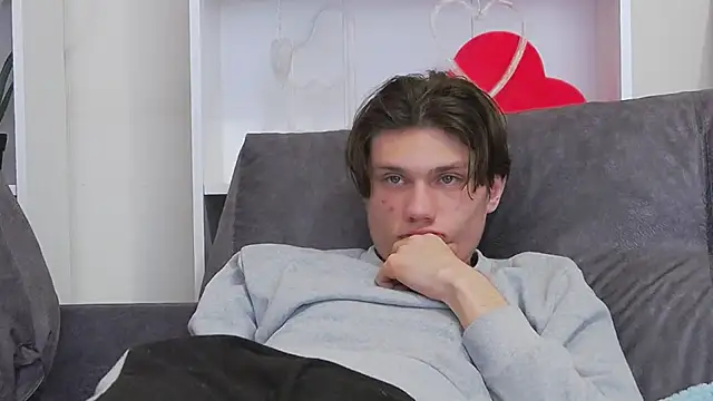 CalvinCay online show from February 2025 06:34:01 AM