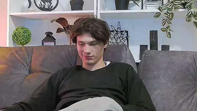 CalvinCay online show from March 2025 07:26:02 PM