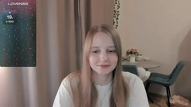 Snapshot of Alyaley chatting on June 2026 08:07:02 PM Alyaley online show from June 2026 08:07:02 PM