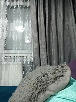 MikySWeet7 online show from January 2025 05:42:02 PM