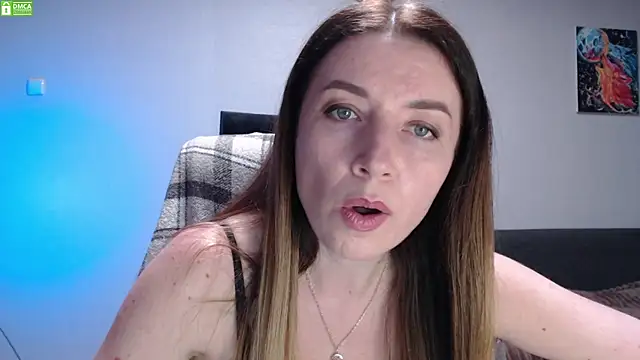 Snapshot of Sweet___Amelia chatting on May 2026 01:38:01 PM Sweet Amelia online show from May 2026 01:38:01 PM