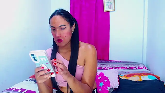 misss estrella online show from March 2026 11:31:02 PM