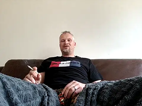 Heidemensch online show from March 2025 02:32:02 PM