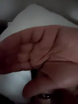 OverfullDamask online show from September 2025 05:18:01 PM